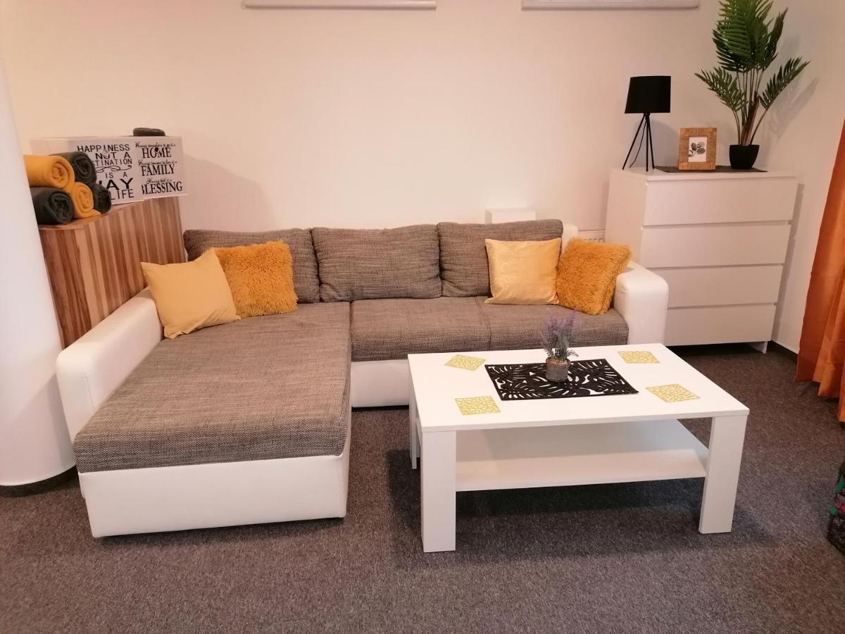 Apartman 26 Mymara Bešeňová Kültér fotó